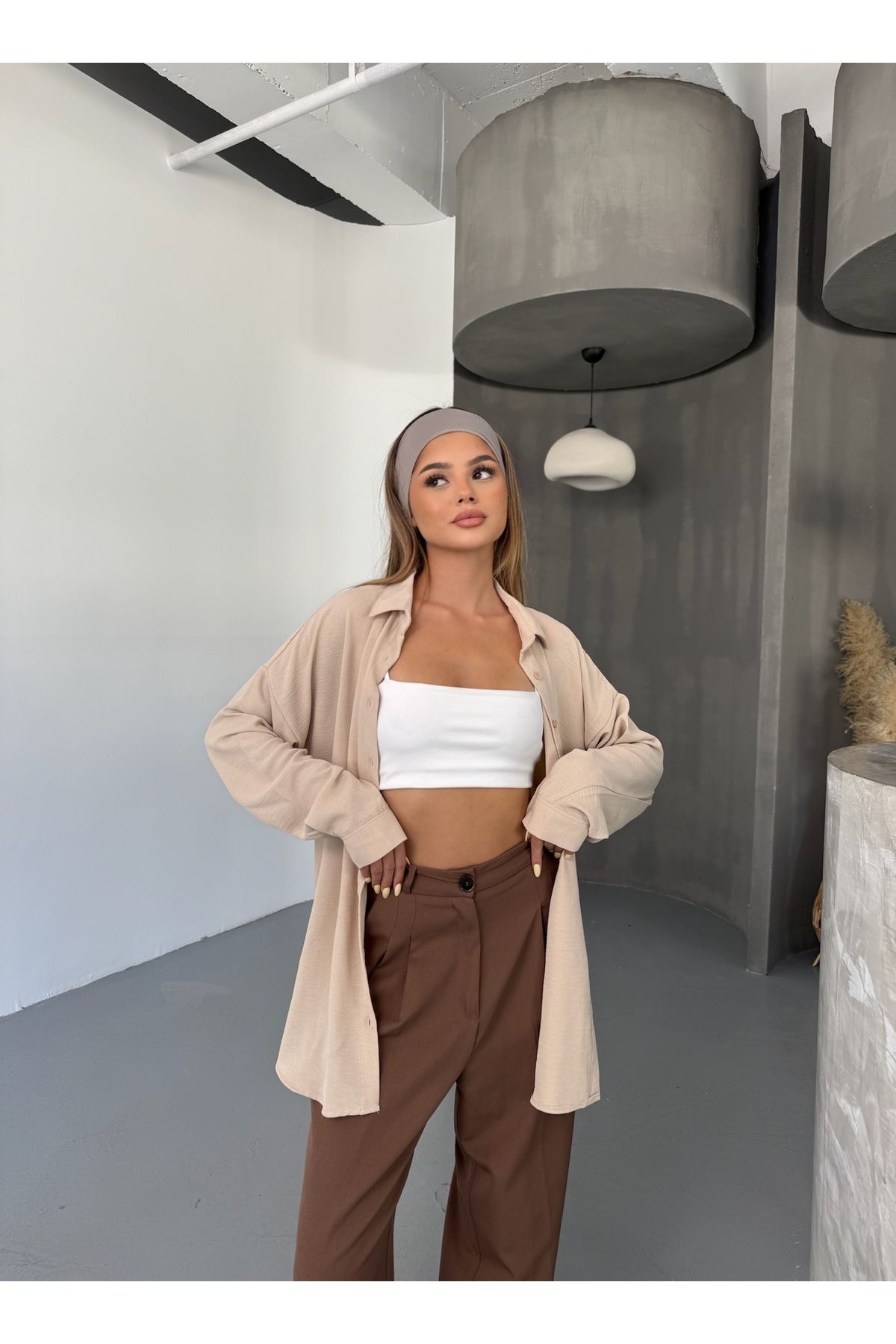 Kadın Bej Oversize Keten Ayrobin Gömlek