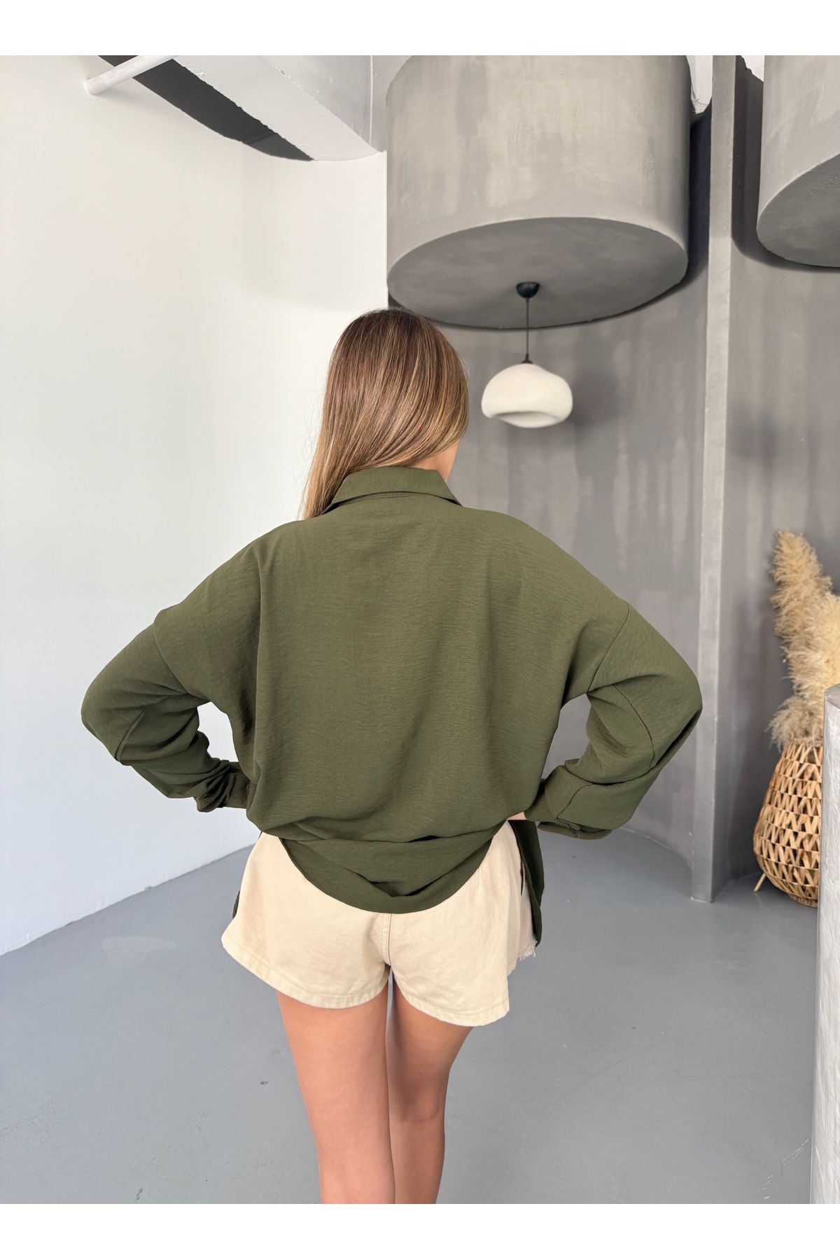 Kadın Haki Oversize Keten Ayrobin Gömlek