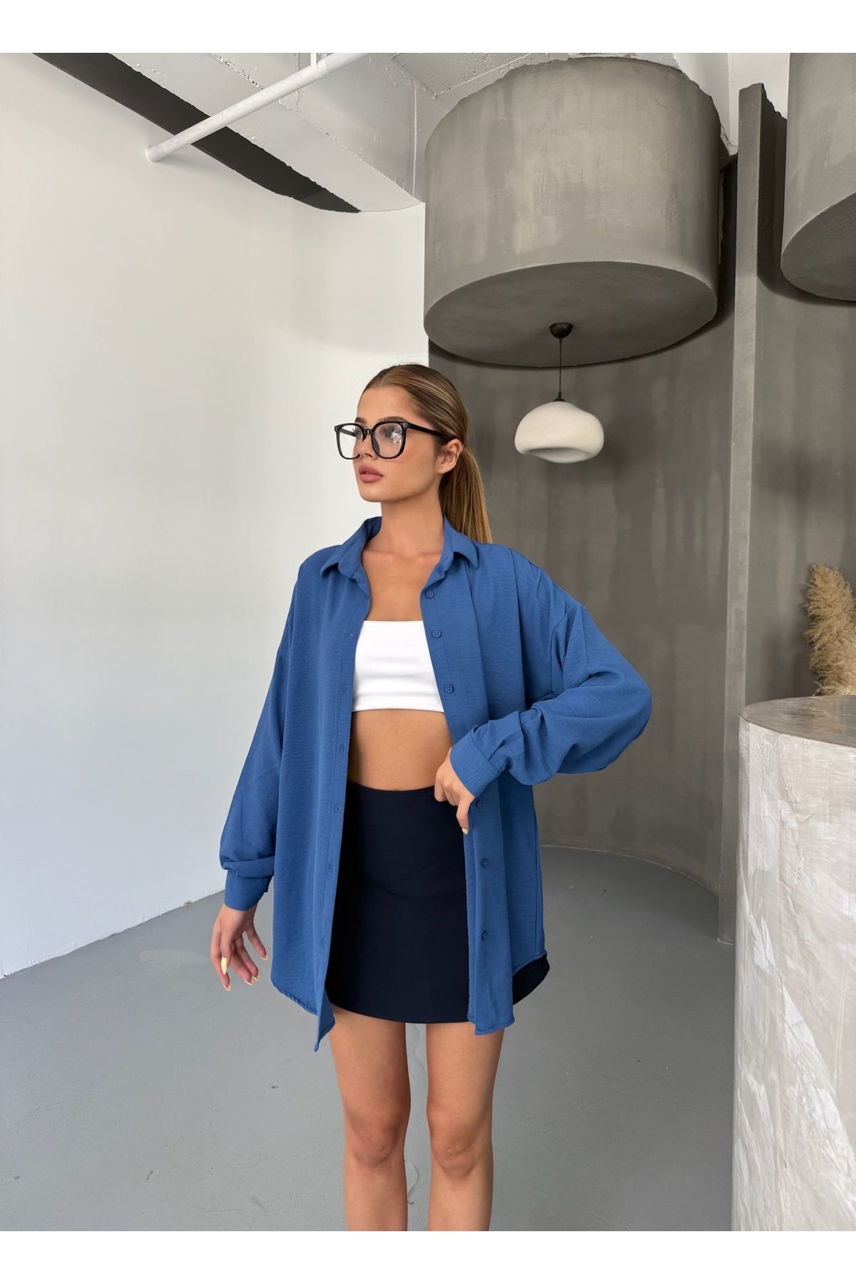 Kadın İndigo Oversize Keten Ayrobin Gömlek