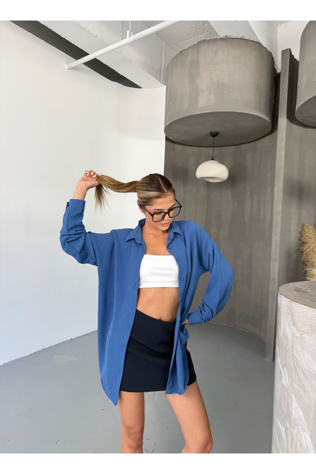 Kadın İndigo Oversize Keten Ayrobin Gömlek