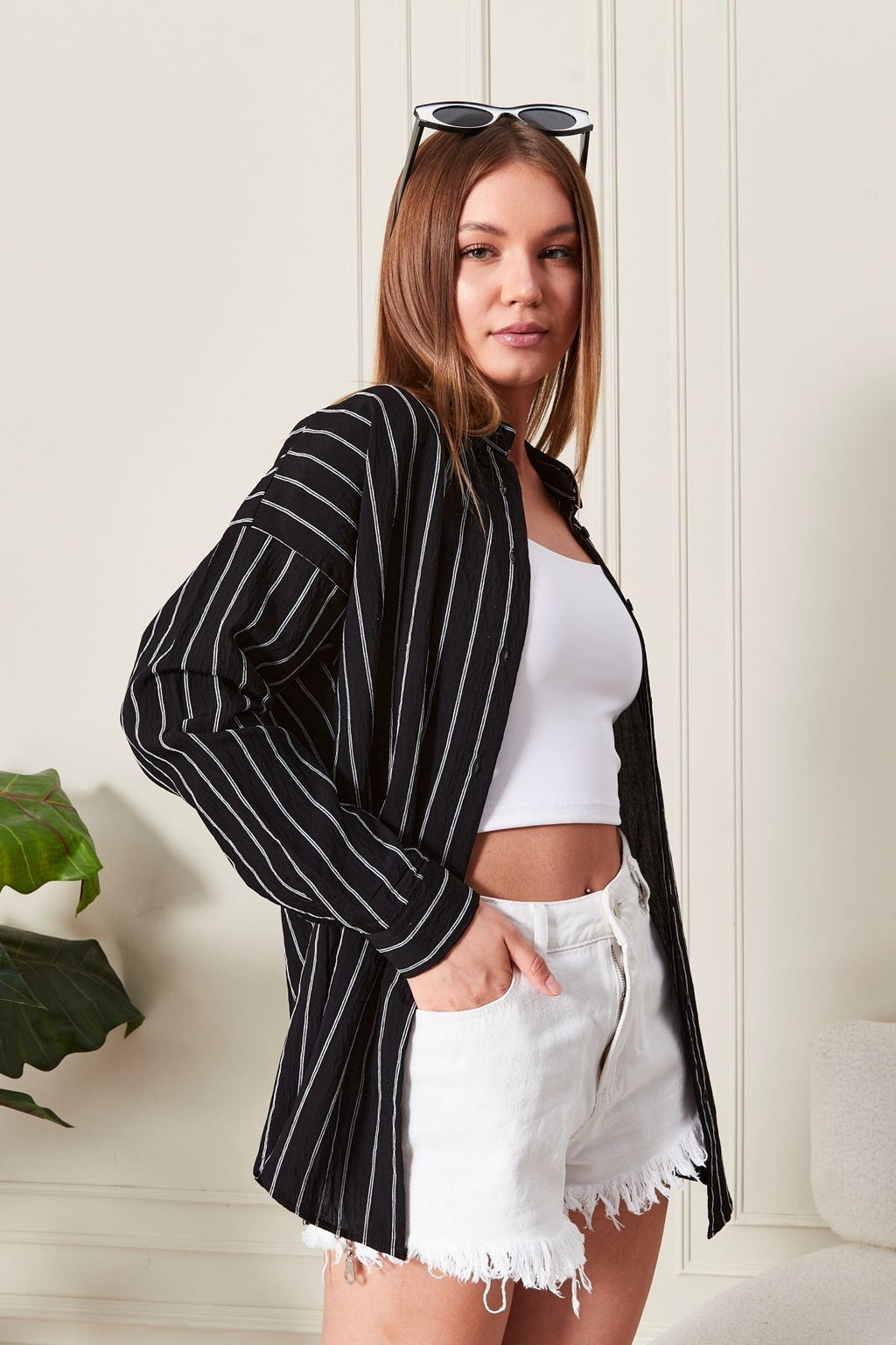 Siyah Çizgili Over Fit Her Mevsime Uygun Kadın Gömlek